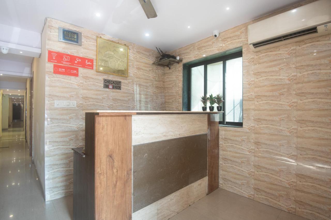 Oyo 49867 Hotel Kalpana Residency Mumbai Exterior photo